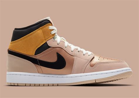 jordan 1 particle beige shoes